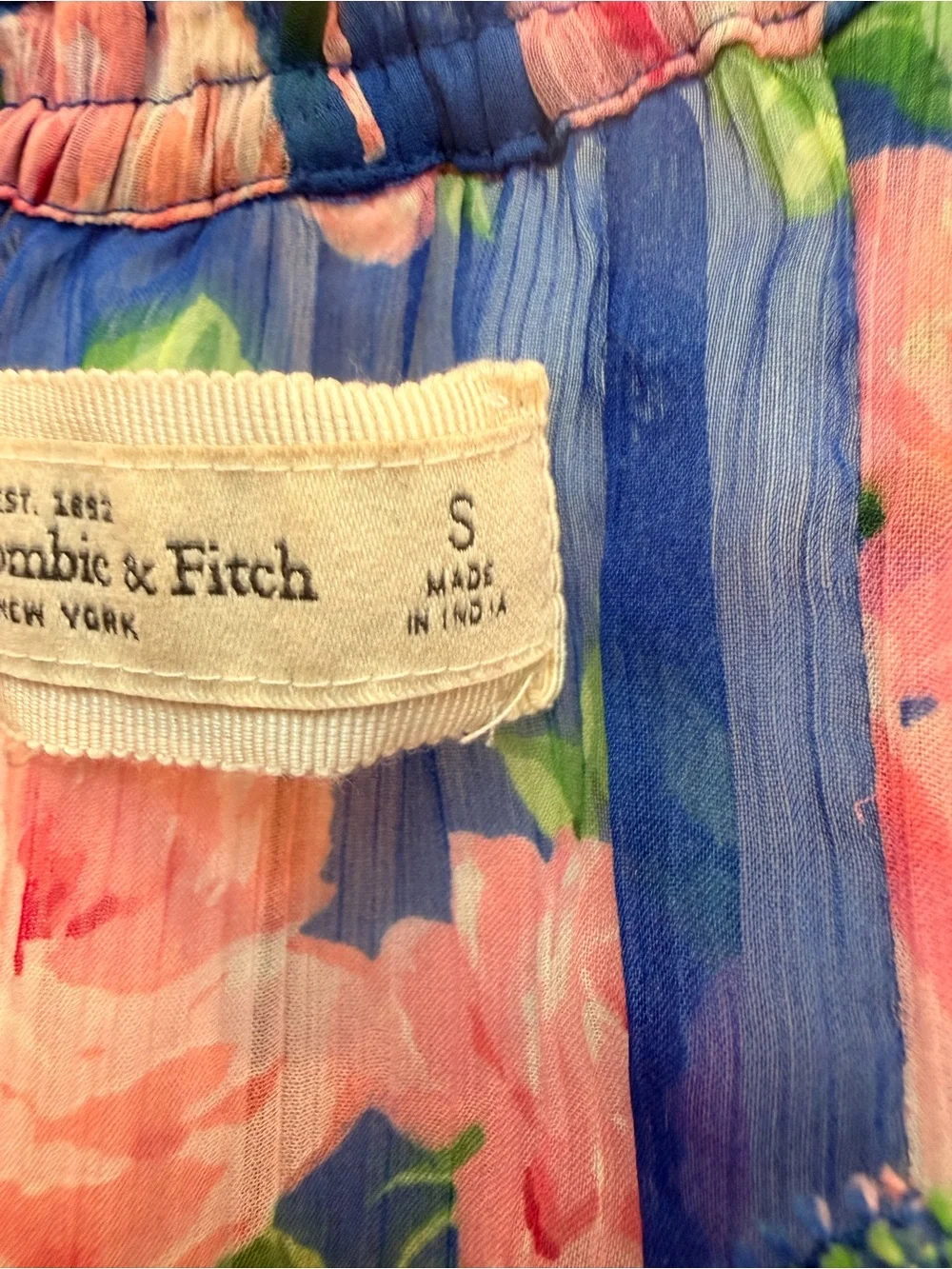 Vintage Abercrombie & Fitch Y2K Sheer Floral Button-Front Peasant Top Size S
